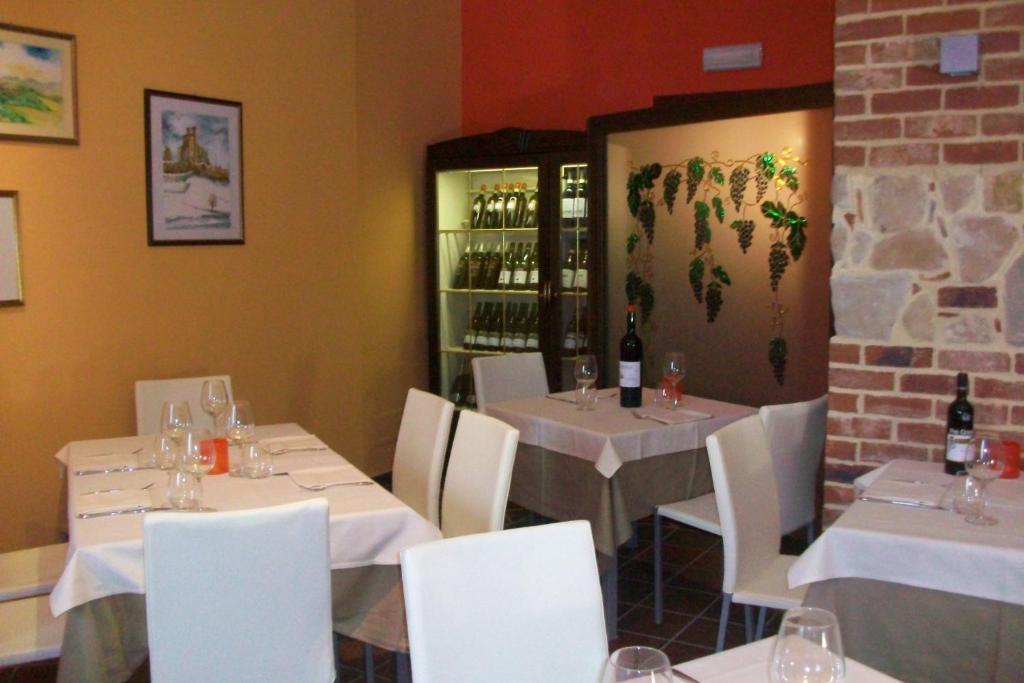 L'Angolo Di Rosina Novello Bagian luar foto